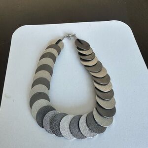 Elegant Grey and Silver Disc Necklace